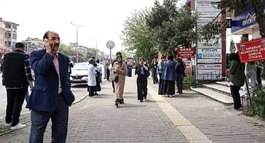 Valilik açıklamaları depremin ardından